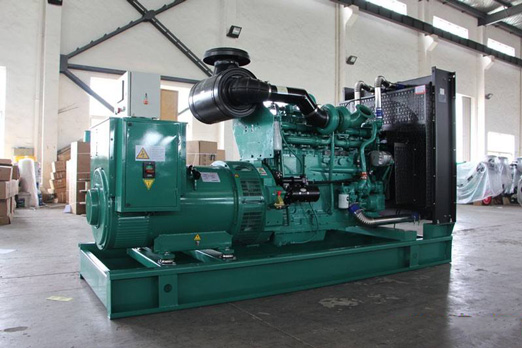 尧都320kw康明斯柴油发电车出租组图片 尧都320kw康明斯柴油发电车出租组图片