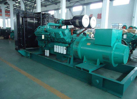 尧都800kw康明斯柴油发电机组图片 尧都800kw康明斯柴油发电机组图片