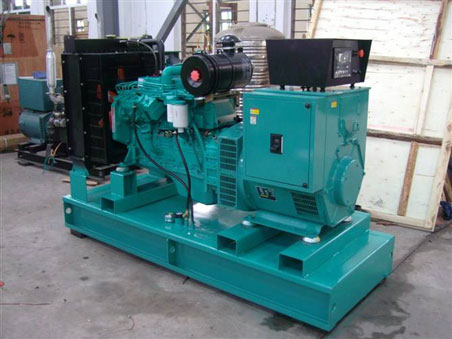 尧都200kw康明斯柴油发电机组图片 尧都200kw康明斯柴油发电机组图片